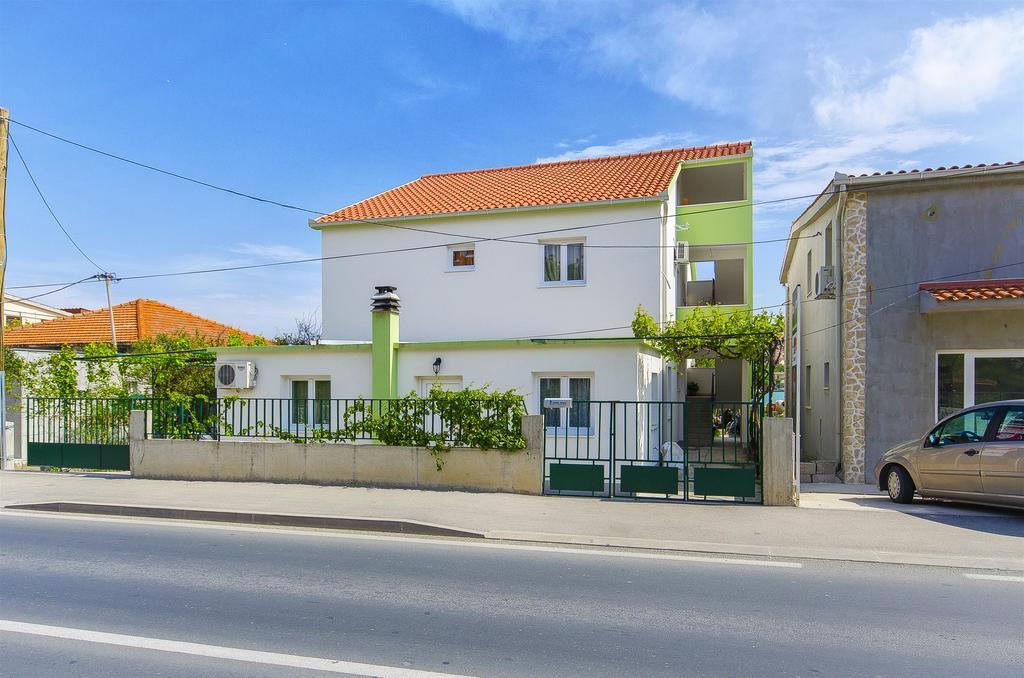 Apartments Branka Trogir Luaran gambar