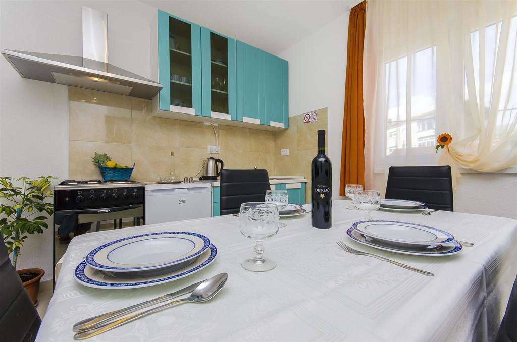 Apartments Branka Trogir Luaran gambar
