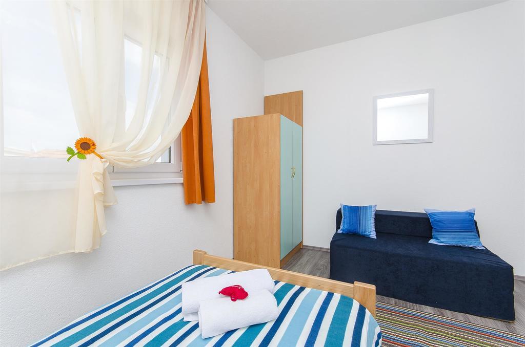 Apartments Branka Trogir Luaran gambar