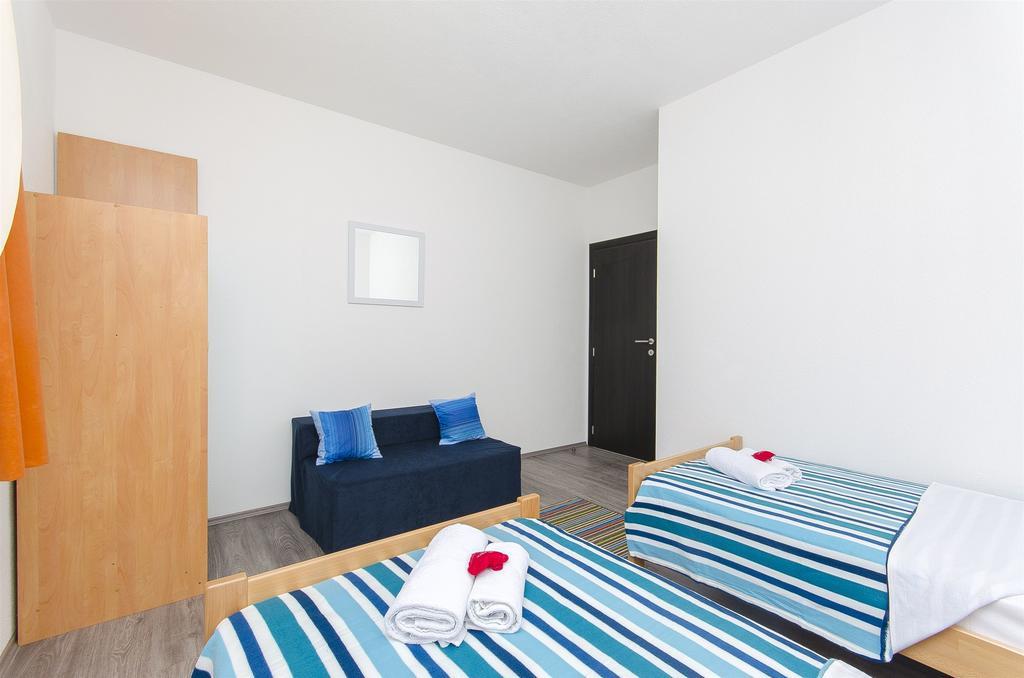 Apartments Branka Trogir Luaran gambar