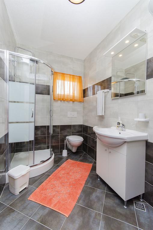 Apartments Branka Trogir Luaran gambar