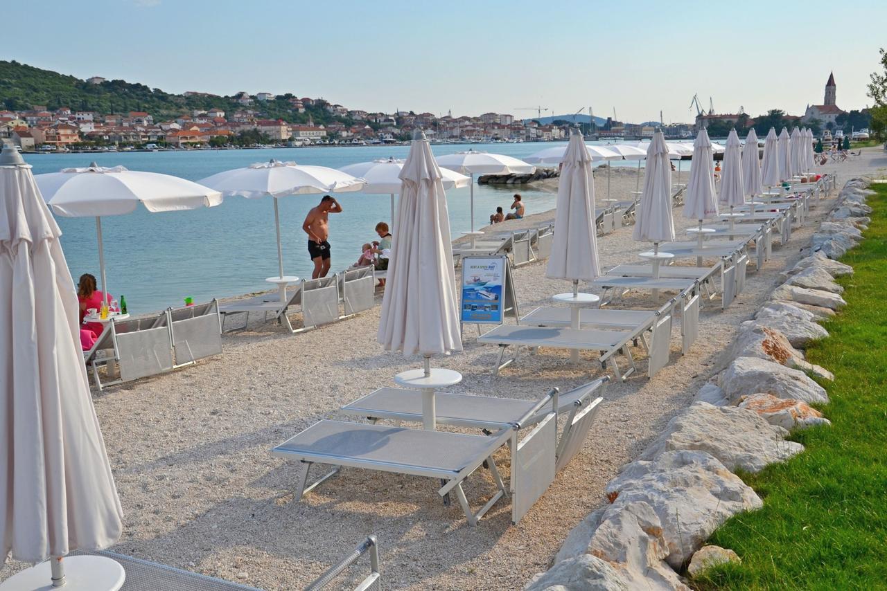 Apartments Branka Trogir Luaran gambar
