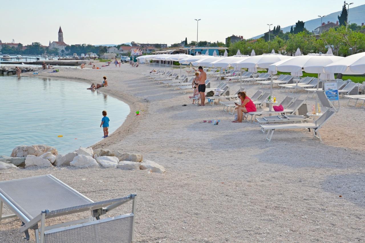 Apartments Branka Trogir Luaran gambar
