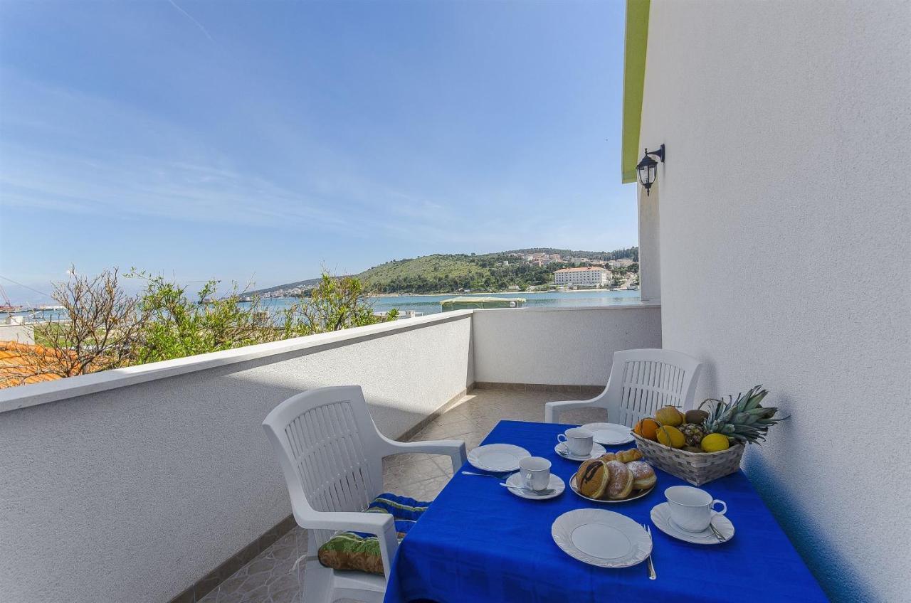 Apartments Branka Trogir Luaran gambar